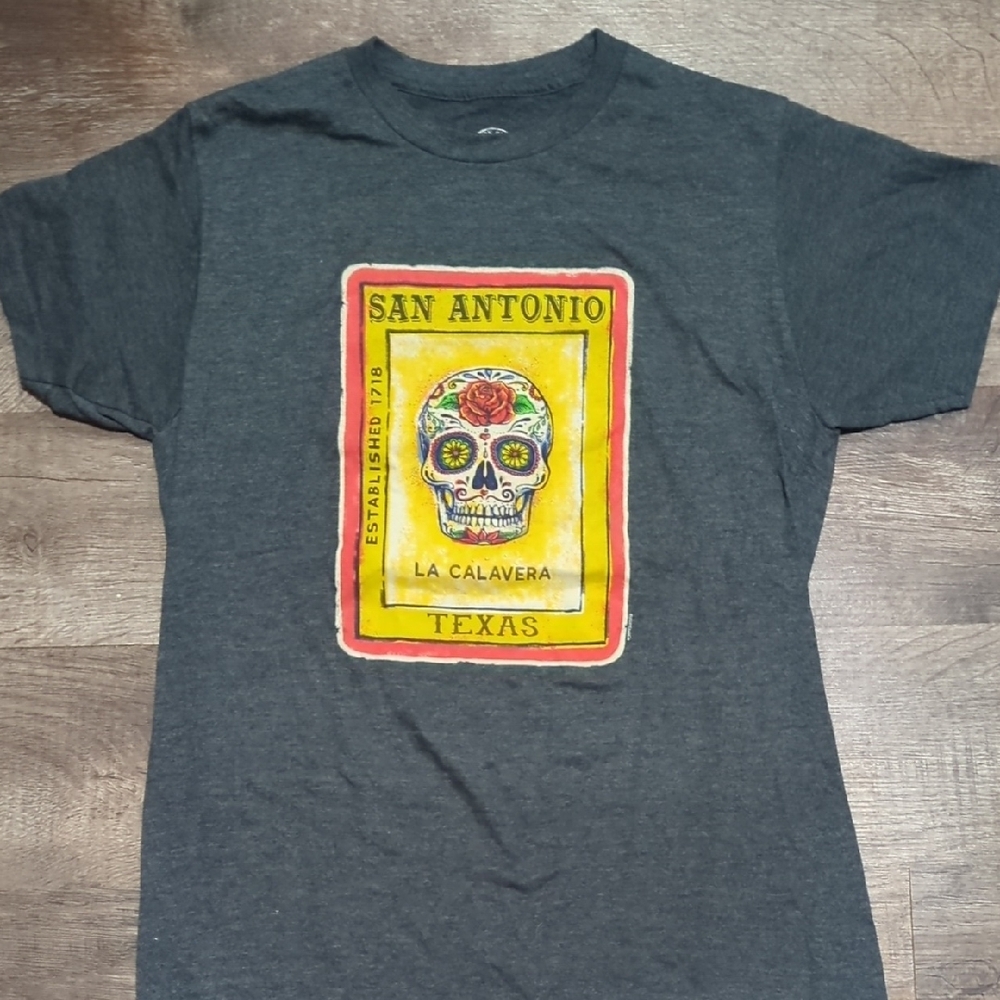 T-Shirt Bundle - Picture 13 of 13
